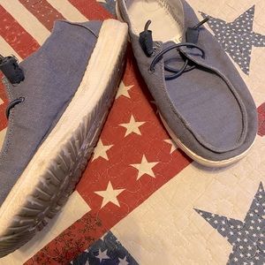 Hey dude canvas style